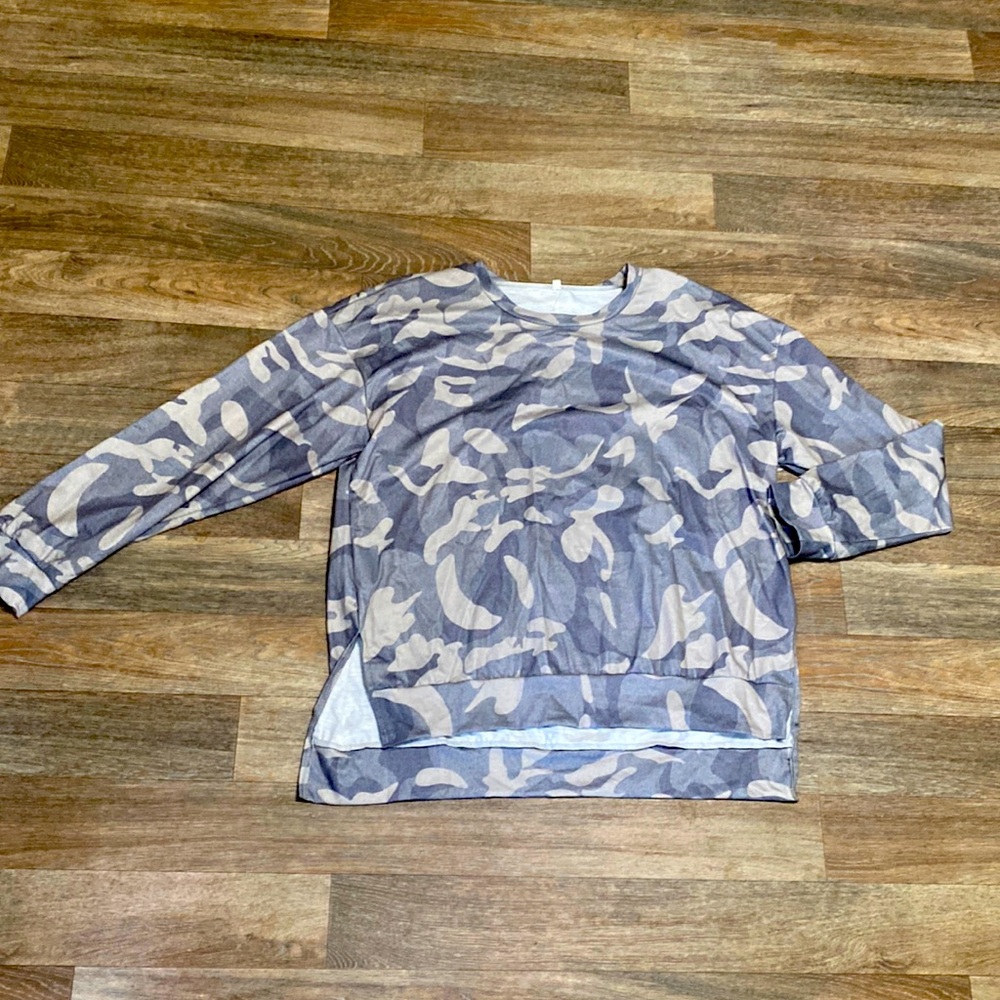 Camo Sweatshirt